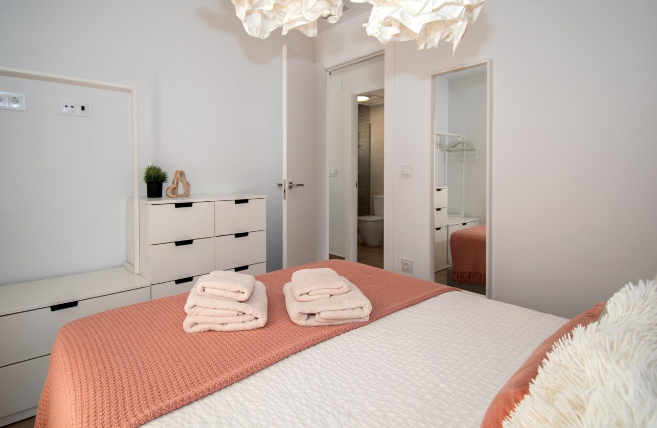 Revente - Villa - Orihuela Costa - Villamartin
