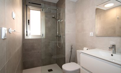 Revente - Villa - Orihuela Costa - Villamartin