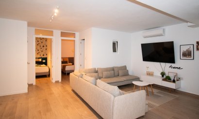 Revente - Villa - Orihuela Costa - Villamartin