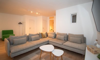 Revente - Villa - Orihuela Costa - Villamartin