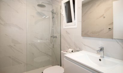Revente - Villa - Orihuela Costa - Villamartin