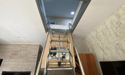 Resale - Villa - Sax