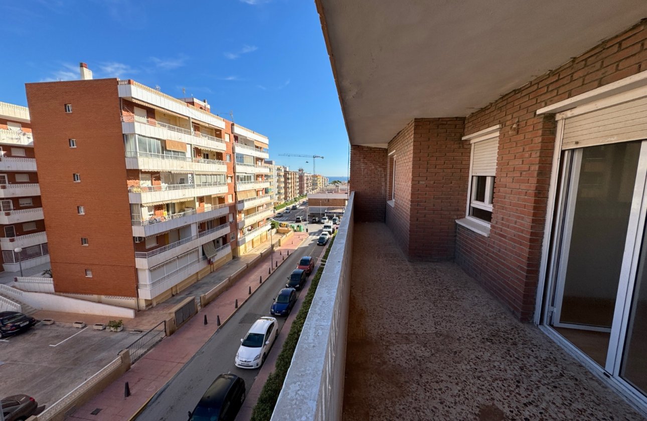 Revente - Appartement - Torrevieja - Punta Prima