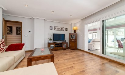Resale - Villa - San Javier