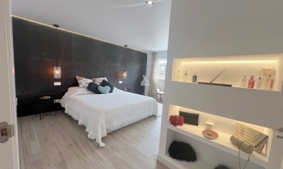Resale - Villa - San Javier