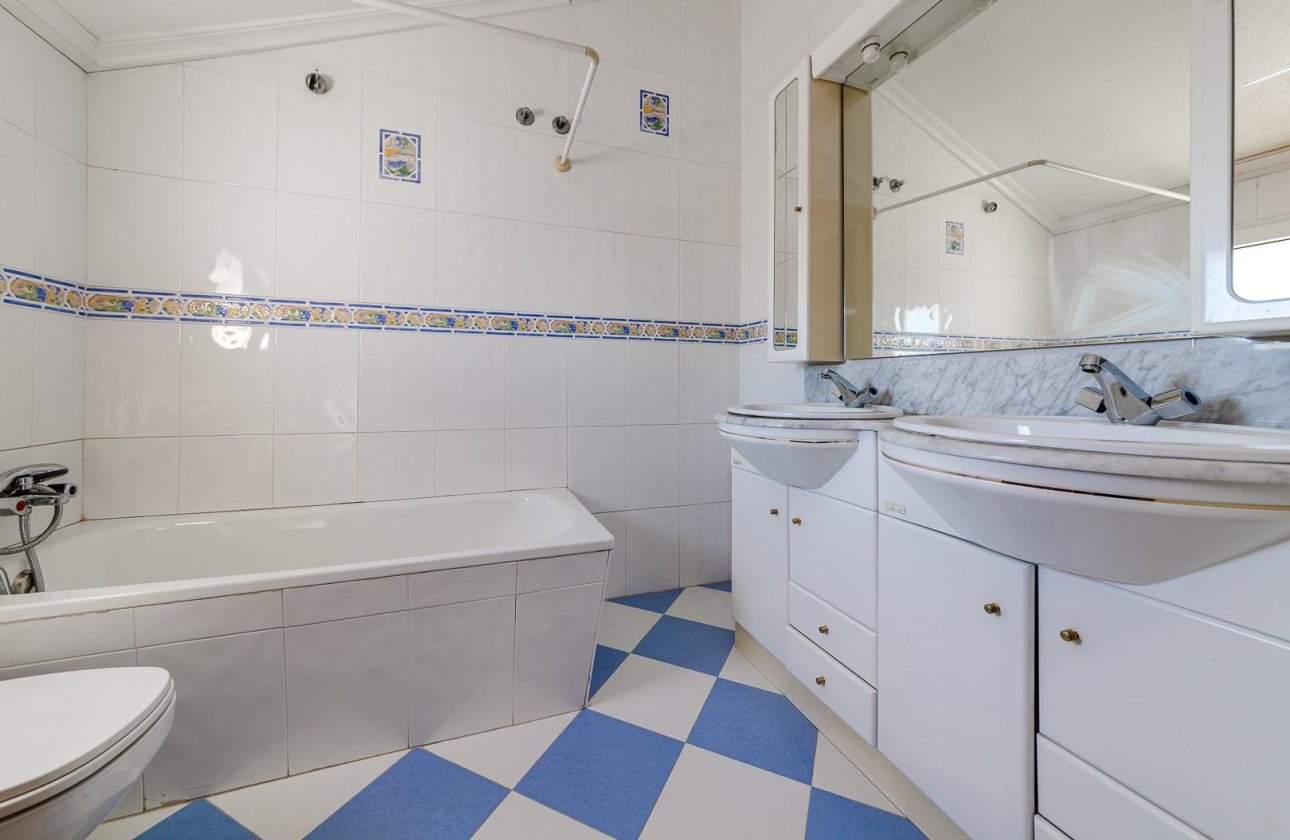 Resale - Villa - San Javier