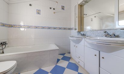 Resale - Villa - San Javier