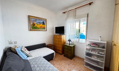 Resale - Villa - Torrevieja - Punta Prima