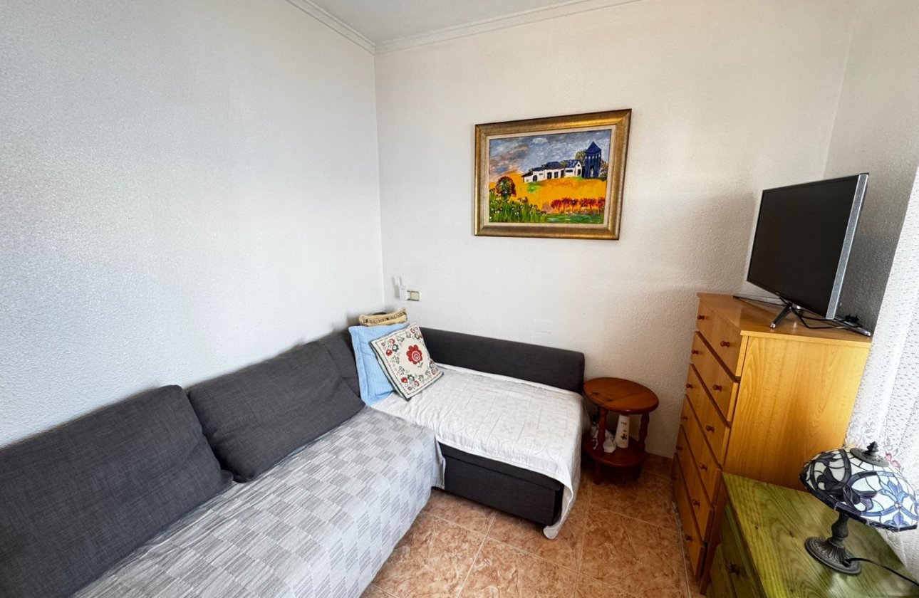 Resale - Villa - Torrevieja - Punta Prima