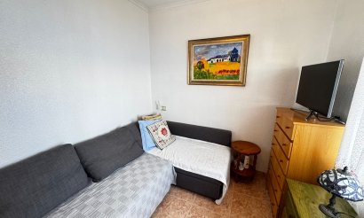Resale - Villa - Torrevieja - Punta Prima