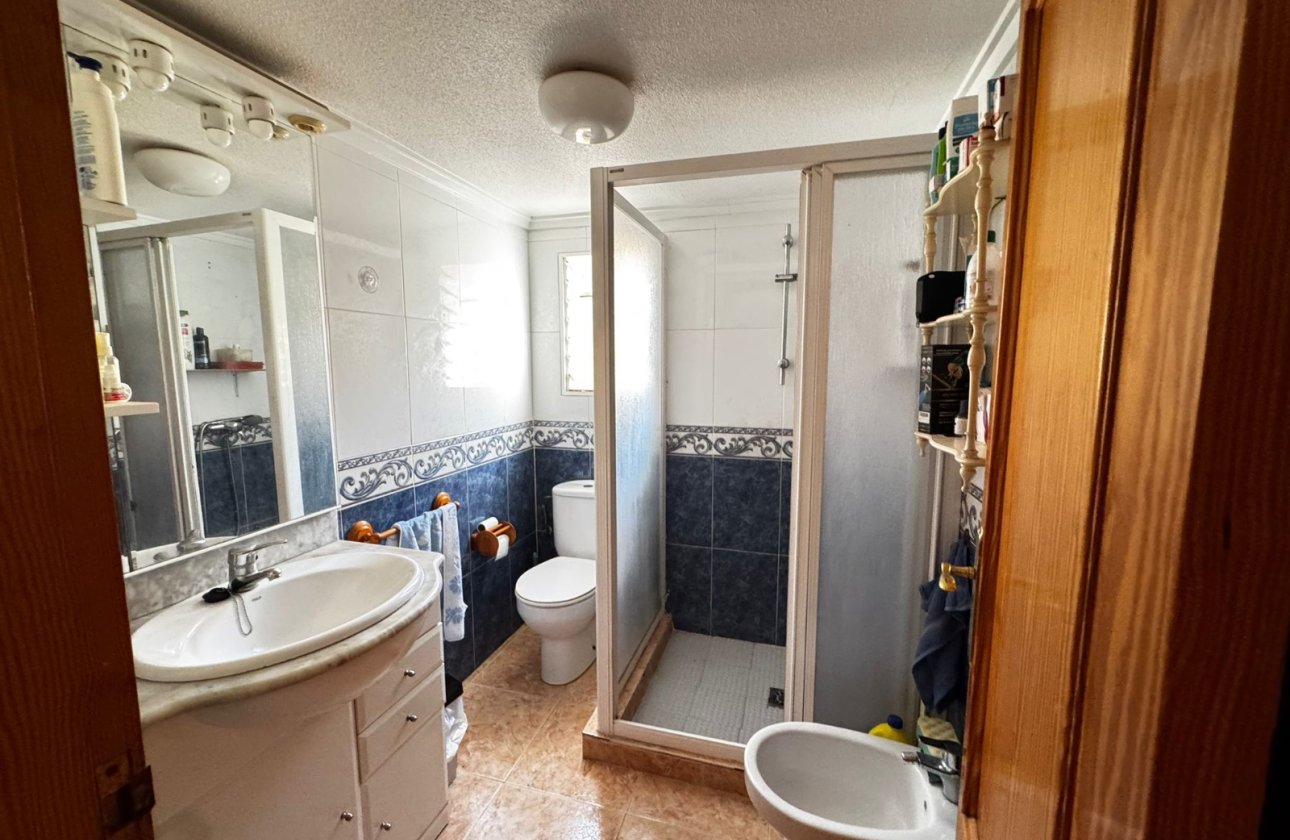 Resale - Villa - Torrevieja - Punta Prima