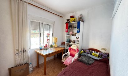 Resale - Villa - Torrevieja - Punta Prima