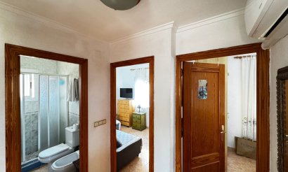 Resale - Villa - Torrevieja - Punta Prima