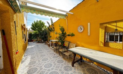 Resale - Villa - Torrevieja - Punta Prima