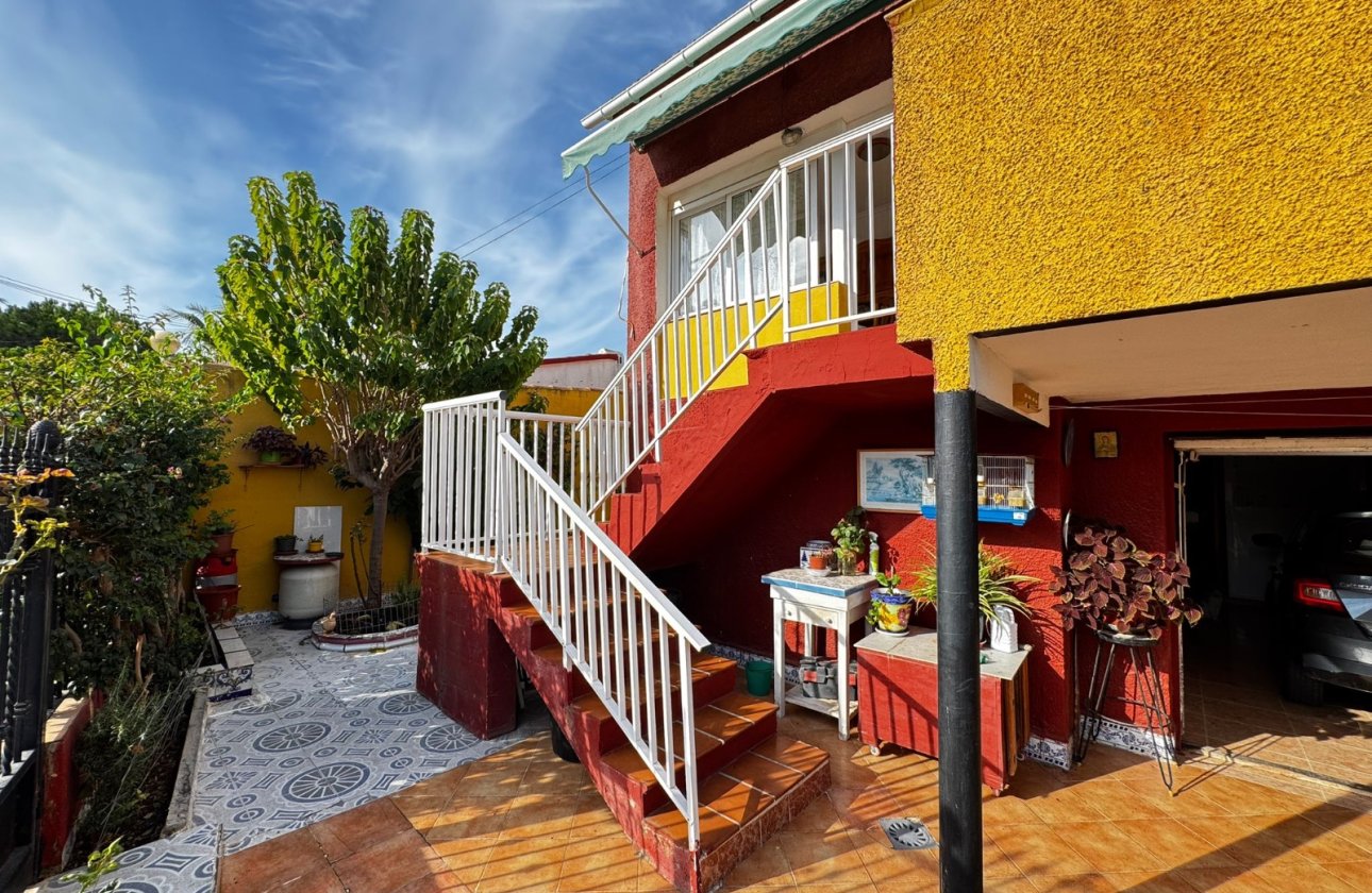 Resale - Villa - Torrevieja - Punta Prima