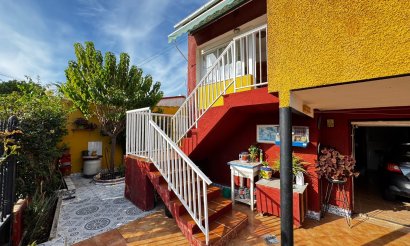 Resale - Villa - Torrevieja - Punta Prima