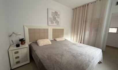 Revente - Maison de ville - Torrevieja - Punta Prima