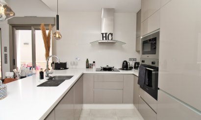Reventa - Villa - Villamartin - Villamartín