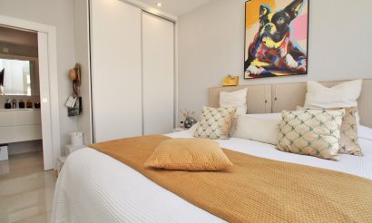 Reventa - Villa - Villamartin - Villamartín