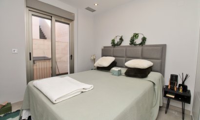 Reventa - Villa - Villamartin - Villamartín