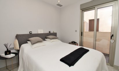 Reventa - Villa - Villamartin - Villamartín