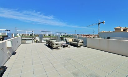 Reventa - Villa - Villamartin - Villamartín