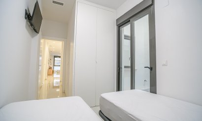 Reventa - Apartamento / piso - Torrevieja
