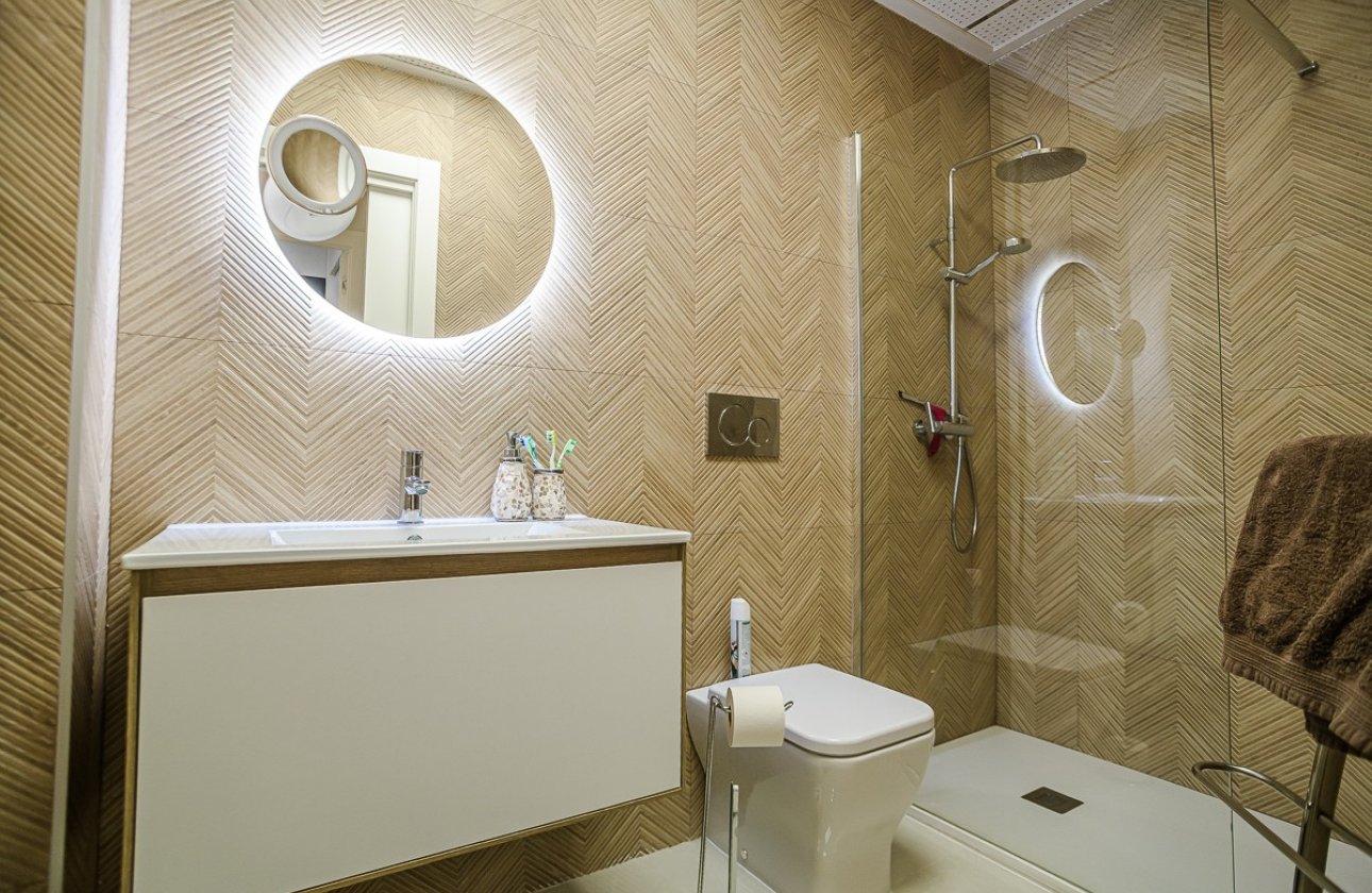 Reventa - Apartamento / piso - Torrevieja