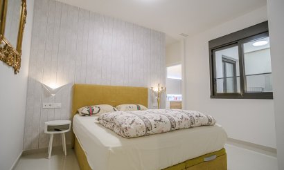 Reventa - Apartamento / piso - Torrevieja