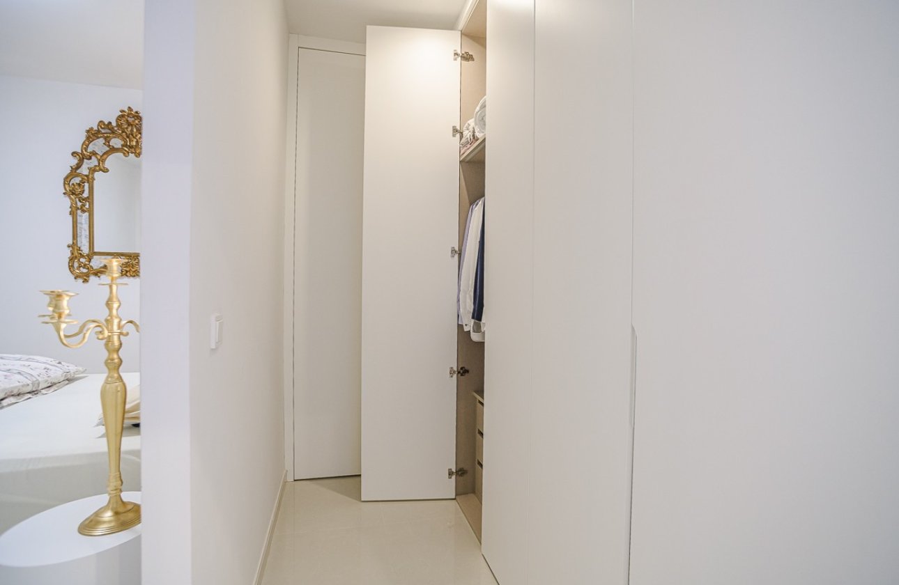 Reventa - Apartamento / piso - Torrevieja
