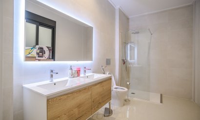 Reventa - Apartamento / piso - Torrevieja