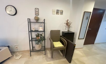 Resale - Apartment / flat - Torrevieja - Punta Prima