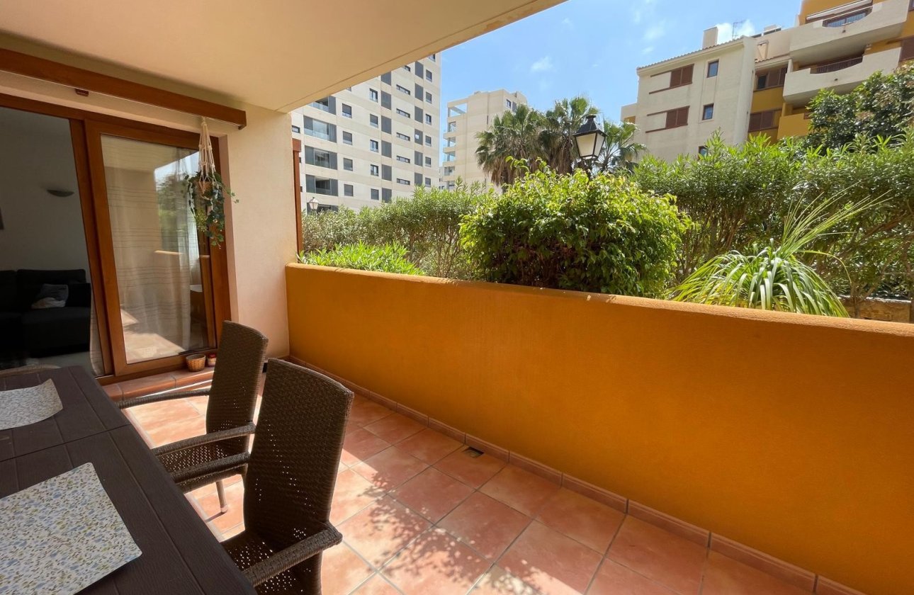 Resale - Apartment / flat - Torrevieja - Punta Prima
