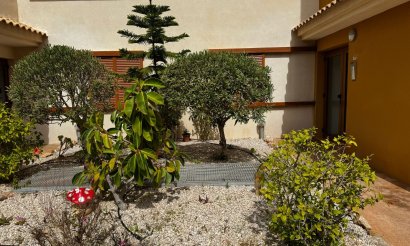 Resale - Apartment / flat - Torrevieja - Punta Prima