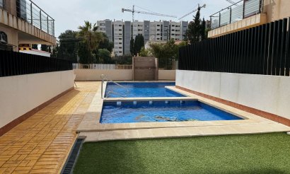 Revente - Appartement - Torrevieja - Punta Prima