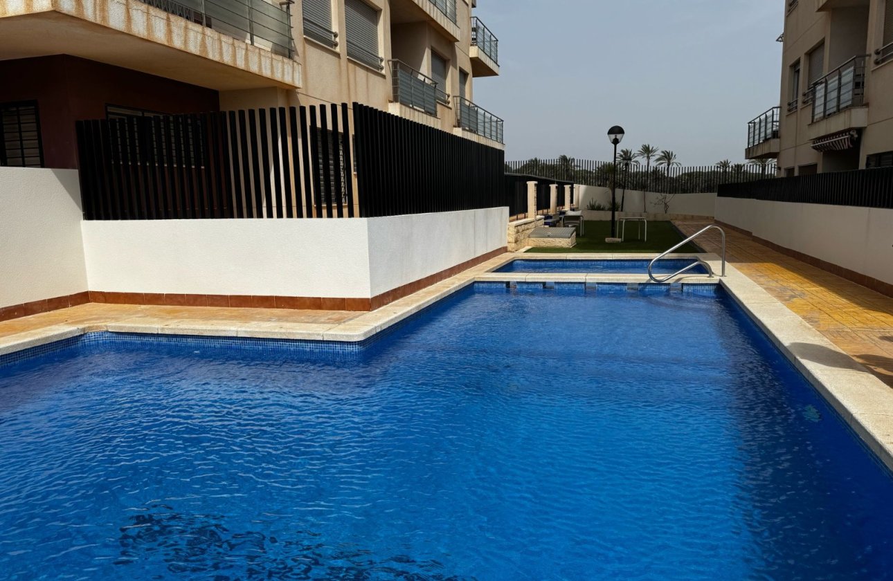 Revente - Appartement - Torrevieja - Punta Prima