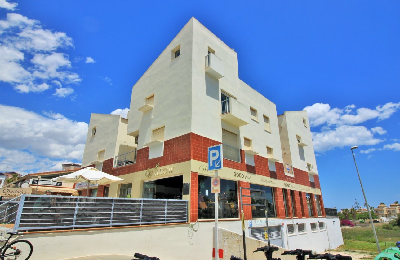 Resale - Apartment / flat - Villamartin - Villamartín