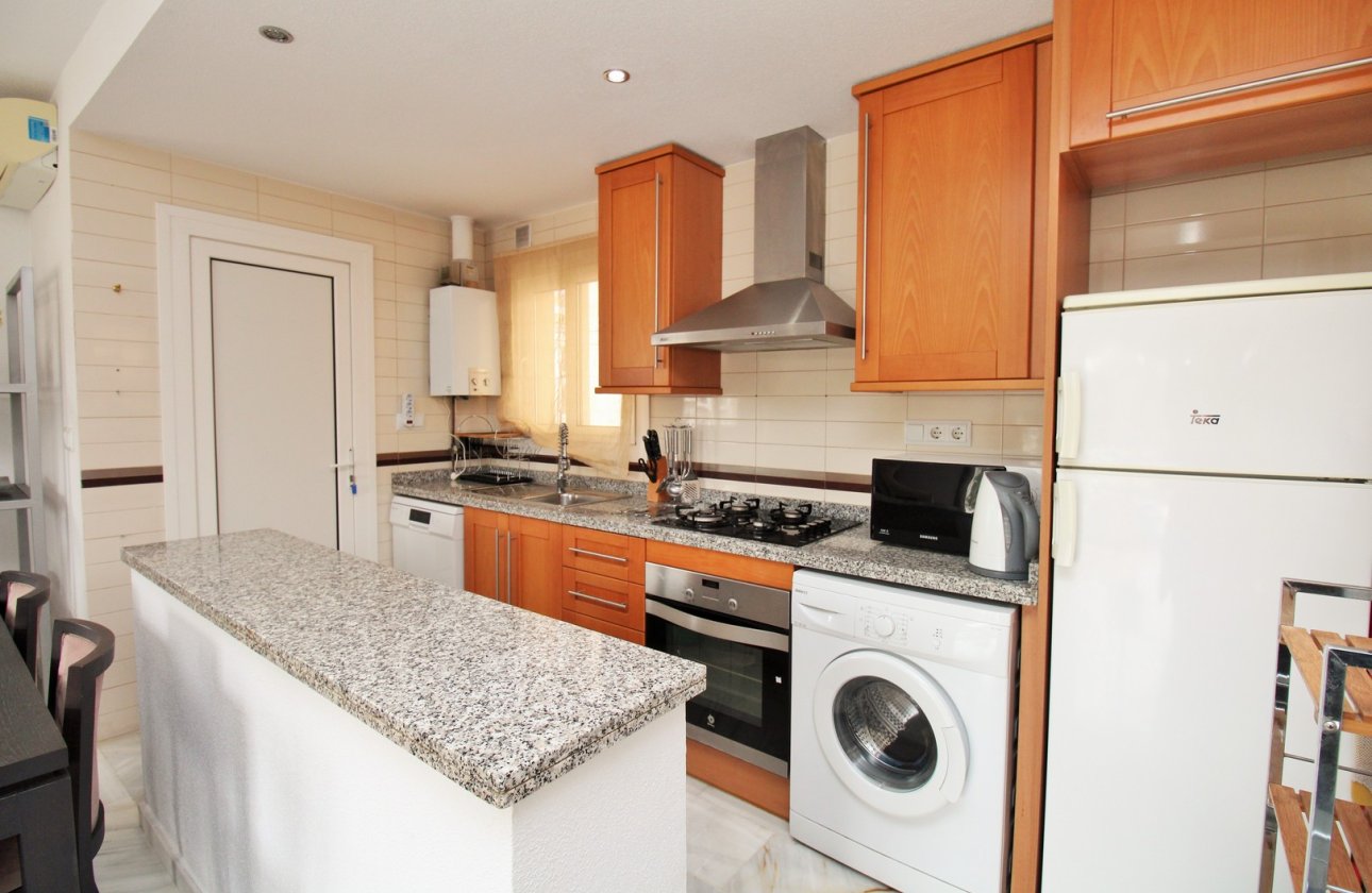 Resale - Apartment / flat - Villamartin - Villamartín