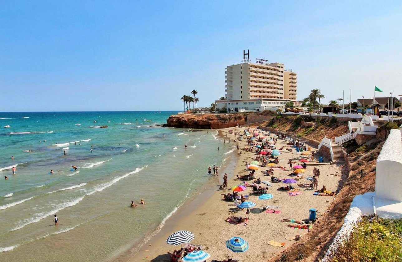 Resale - Apartment / flat - Villamartin - Villamartín