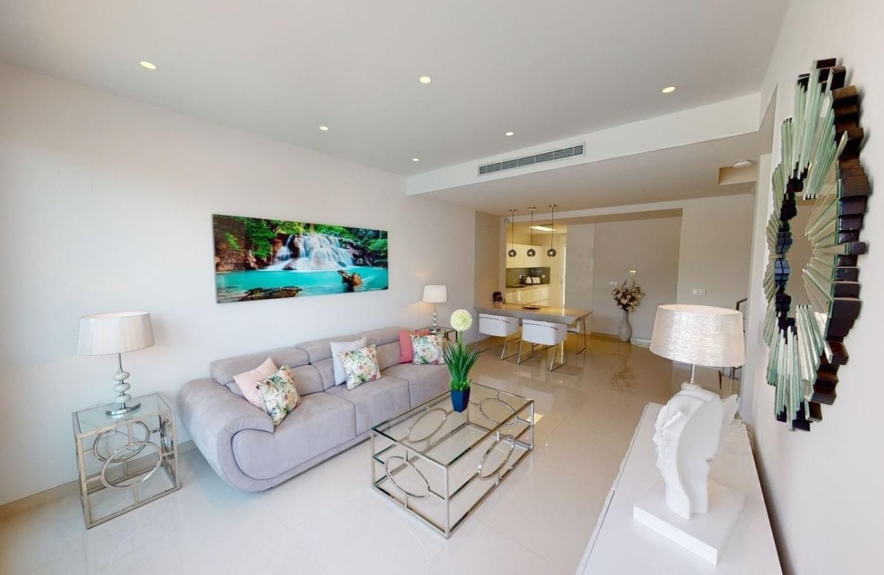 Resale - Villa - Torrevieja