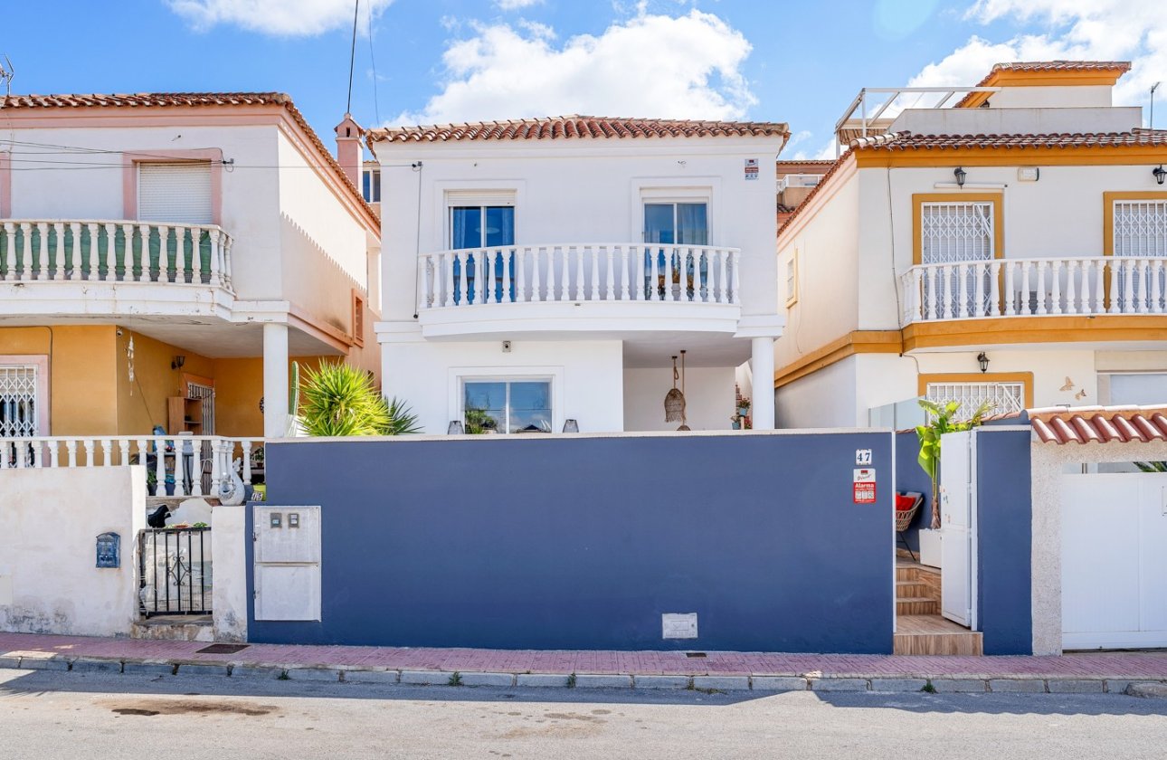 Revente - Villa - Orihuela Costa - Villamartín