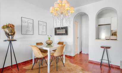 Revente - Villa - Orihuela Costa - Villamartín