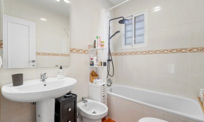 Revente - Villa - Orihuela Costa - Villamartín