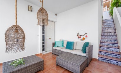 Revente - Villa - Orihuela Costa - Villamartín