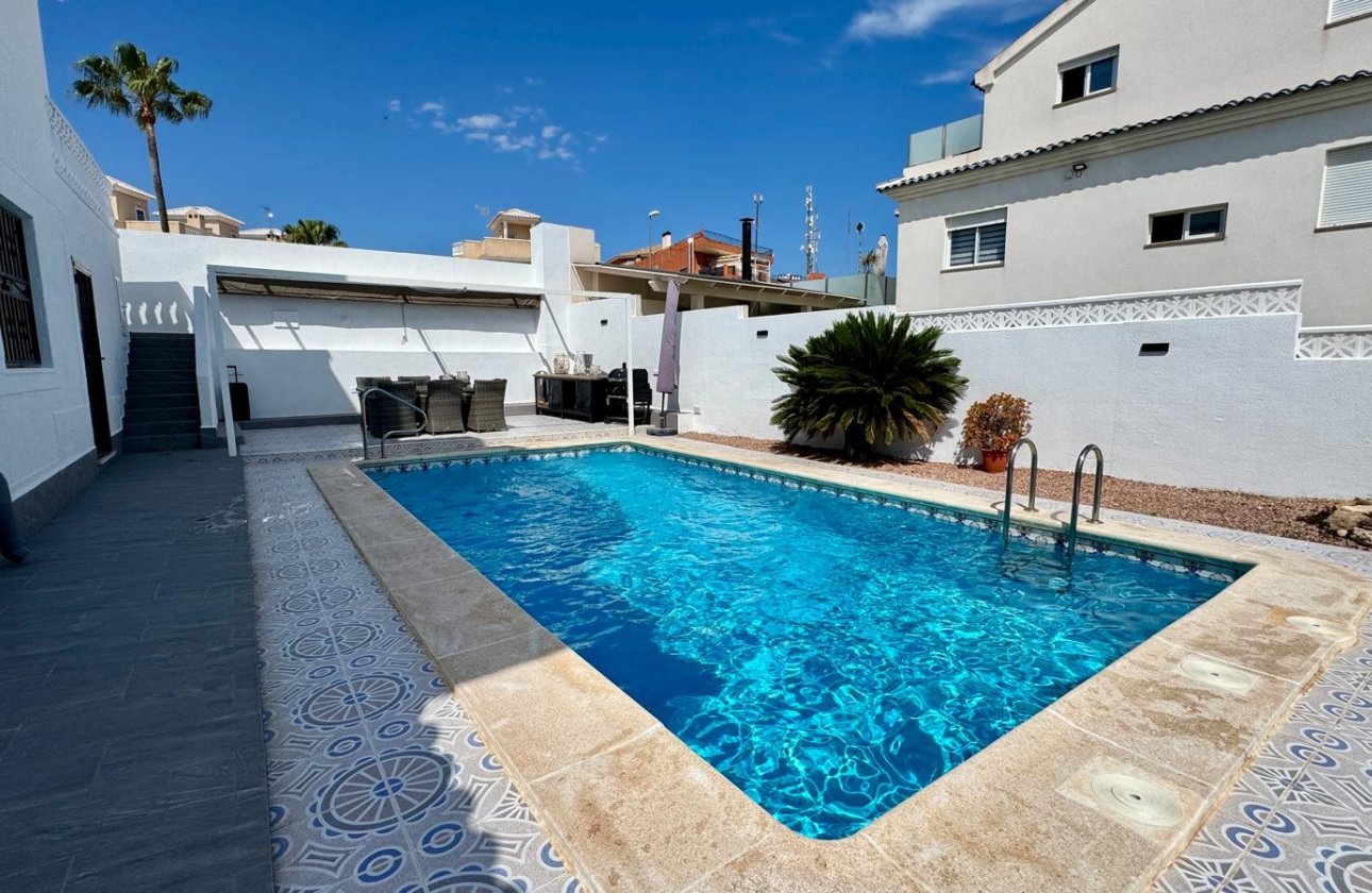 Revente - Villa - Torrevieja - Los Altos*