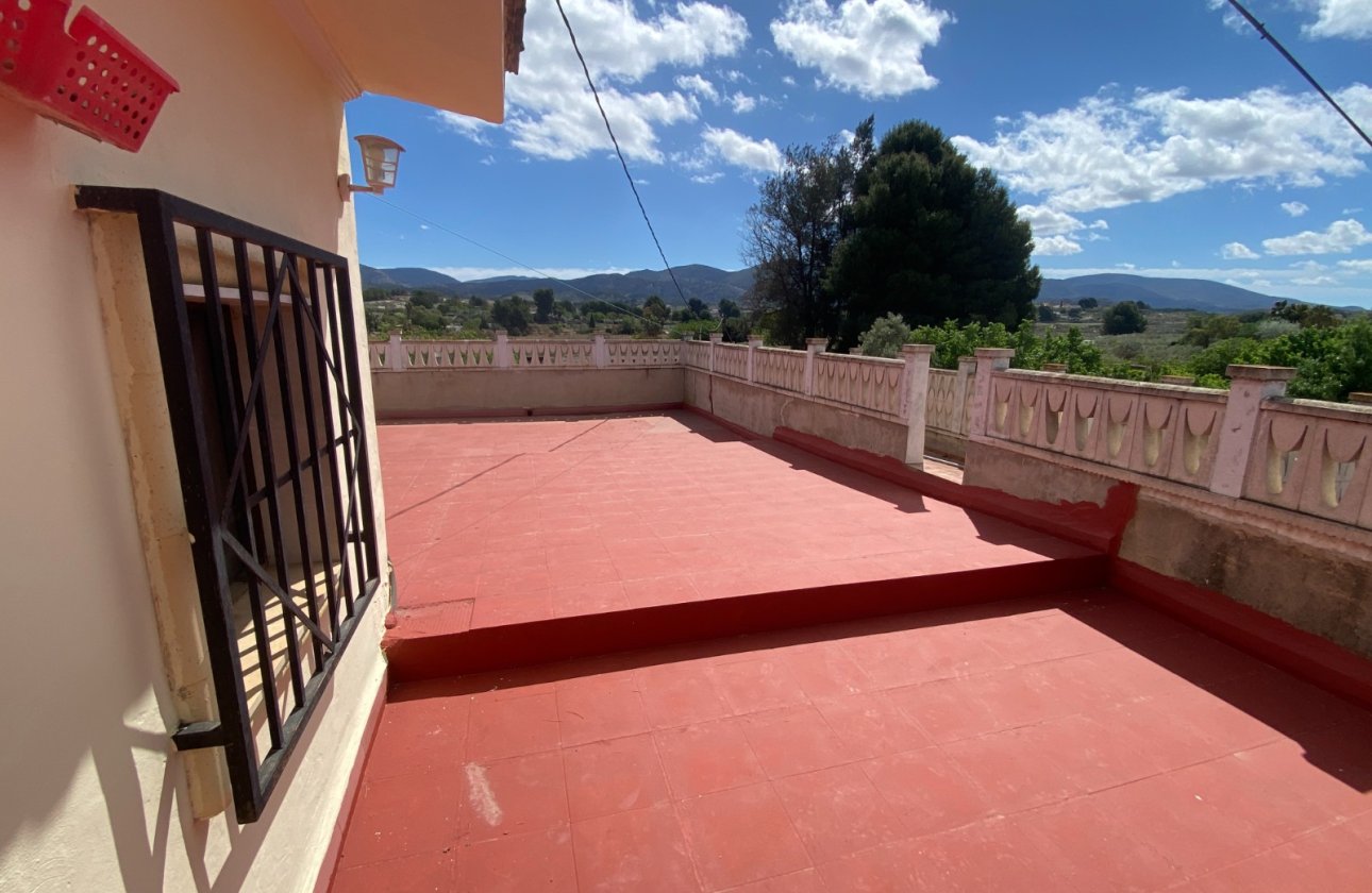Resale - Villa - Sax