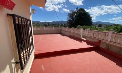 Resale - Villa - Sax