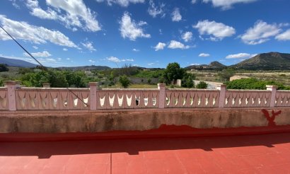 Resale - Villa - Sax