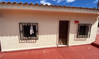 Resale - Villa - Sax