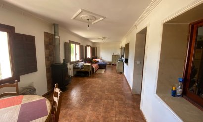 Resale - Villa - Sax